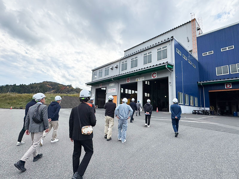 視察研修会の様子