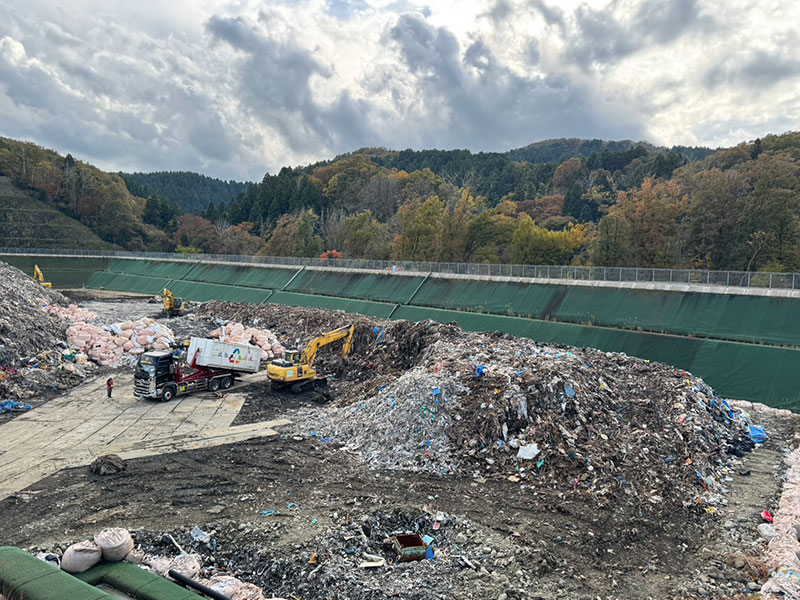 視察研修会の様子