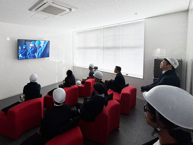 視察研修会の様子