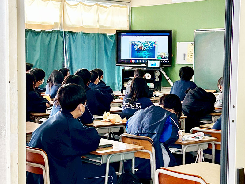 横浜市立橘中学校2年生CSR活動の様子